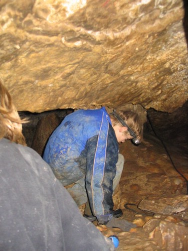 cave2_111.jpg